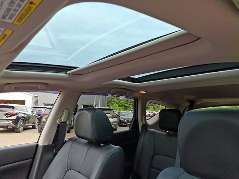 Used 2014 Nissan Murano SL w/ Navigation Package AWD/4WD image 14