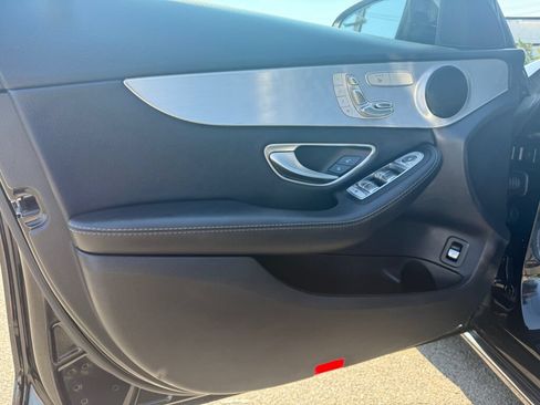 Used 2018 Mercedes-Benz C 300 4MATIC Sedan image 10