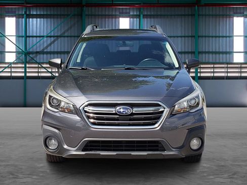 Used 2018 Subaru Outback 2.5i Premium w/ Popular Package #1 AWD/4WD image 7
