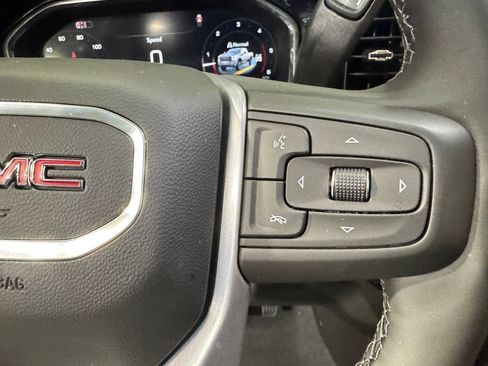 New 2026 GMC Sierra 2500 SLT w/ SLT Convenience Package AWD/4WD image 18