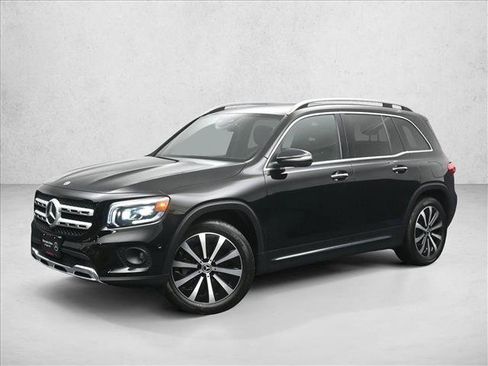 Certified 2023 Mercedes-Benz GLB 250 4MATIC image 2