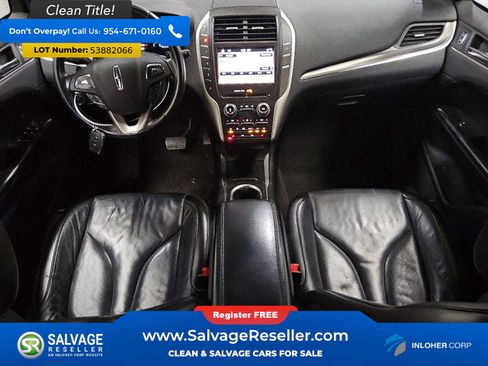 Used 2019 Lincoln MKC Select w/ Select Plus Package AWD/4WD image 11