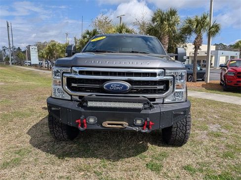 Used 2022 Ford F250 Lariat w/ Lariat Value Package image 8