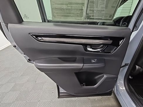 Used 2023 Honda CR-V EX-L image 32