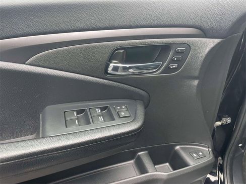 Certified 2022 Honda Pilot Special Edition image 16