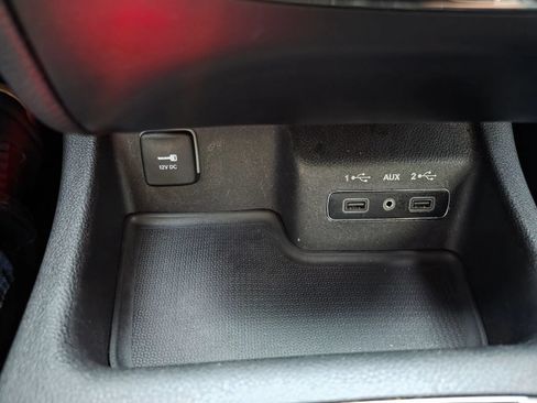 Used 2020 Dodge Durango R/T w/ Blacktop Package AWD/4WD image 21