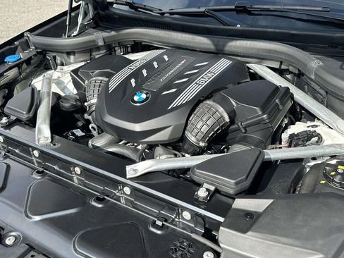 Certified 2023 BMW X6 M50i w/ Executive Package AWD/4WD image 17