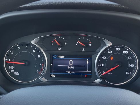 Used 2021 GMC Acadia SLE w/ Driver Convenience Package image 14