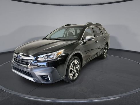 Used 2020 Subaru Outback Touring XT AWD/4WD image 4