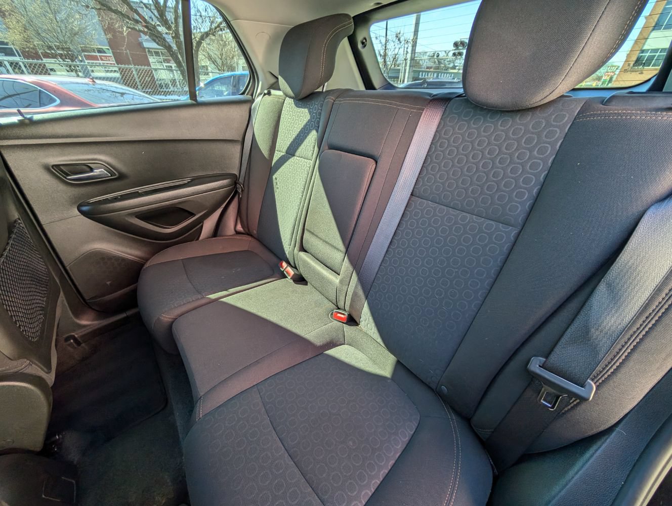 Used 2020 Chevrolet Trax LS FWD image 18