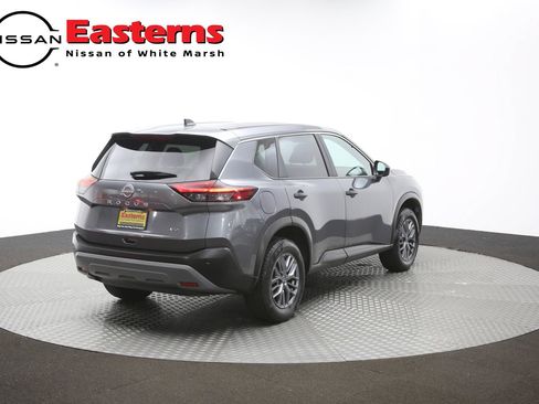Used 2023 Nissan Rogue S AWD/4WD image 40