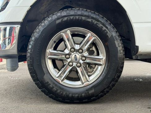 Used 2025 Ford F150 XLT w/ Equipment Group 301A Standard AWD/4WD image 17