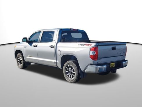 Used 2016 Toyota Tundra SR5 image 5