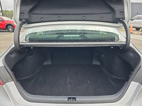 Used 2024 Toyota Camry SE image 15