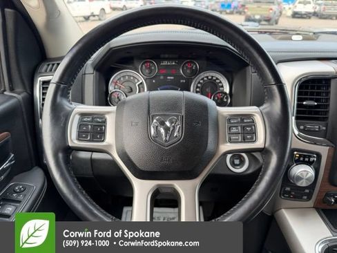 Used 2018 RAM 1500 Laramie w/ Convenience Group AWD/4WD image 21