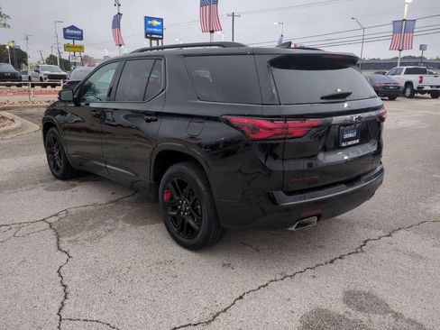 Used 2023 Chevrolet Traverse Premier w/ Redline Edition AWD/4WD image 6