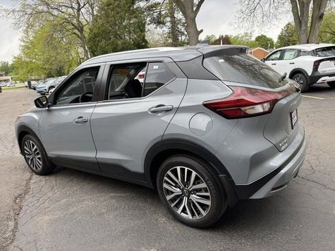 Used 2024 Nissan Kicks SV FWD image 23