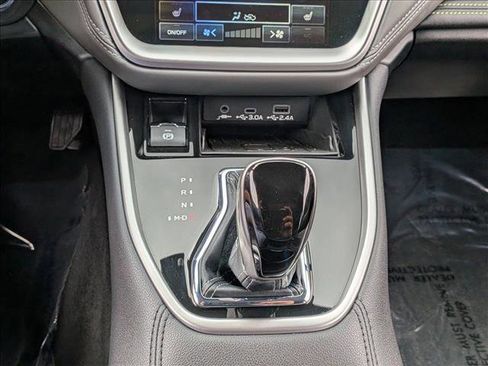 Used 2024 Subaru Outback Onyx Edition AWD/4WD image 13