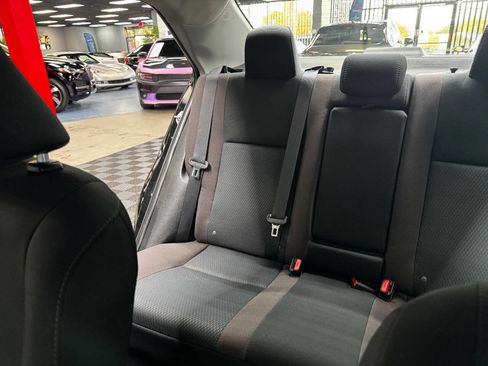 Used 2017 Toyota Corolla LE image 34