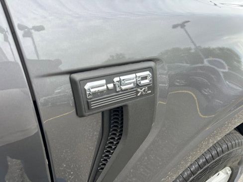Used 2023 Ford F150 XL w/ XL Chrome Appearance Package AWD/4WD image 35