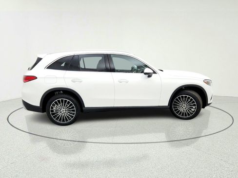 New 2026 Mercedes-Benz GLC 300 image 7