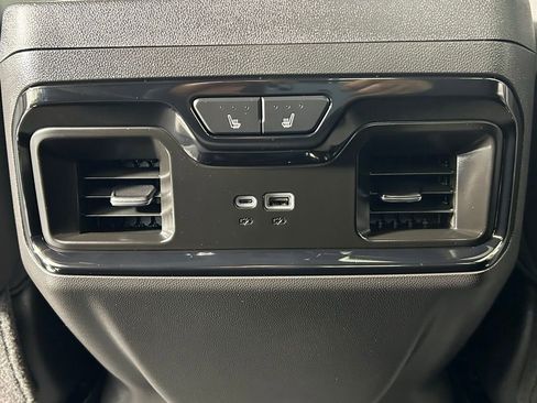 Used 2025 GMC Sierra 1500 AT4X image 18