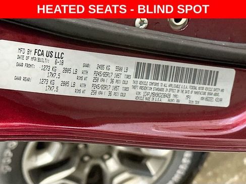 Used 2019 Jeep Cherokee Trailhawk w/ Cold Weather Group image 30