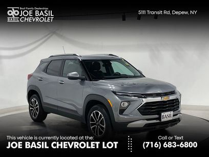 Used 2024 Chevrolet TrailBlazer LT w/ Driver Confidence Package