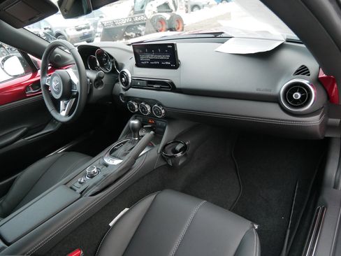 Used 2025 MAZDA MX-5 Miata Grand Touring image 10