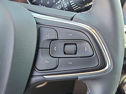 Used 2023 Buick Encore GX Select FWD image 18