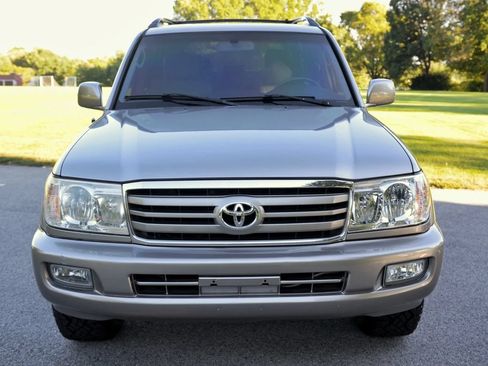 Used 2007 Toyota Land Cruiser AWD/4WD image 37