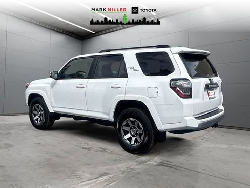 Certified 2023 Toyota 4Runner TRD Off-Road Premium w/ Moonroof Package image 3