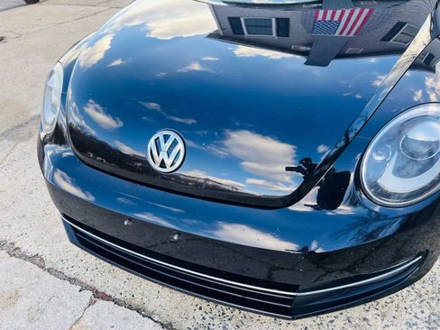 Used 2013 Volkswagen Beetle Turbo image 38