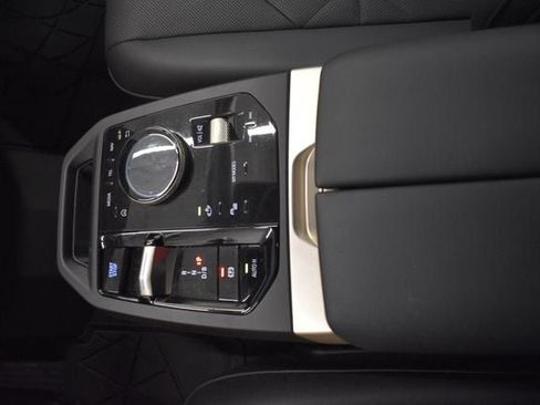 Used 2024 BMW iX xDrive50 w/ Sport Package AWD/4WD image 29