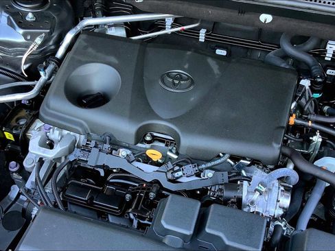 Used 2023 Toyota RAV4 LE FWD image 30