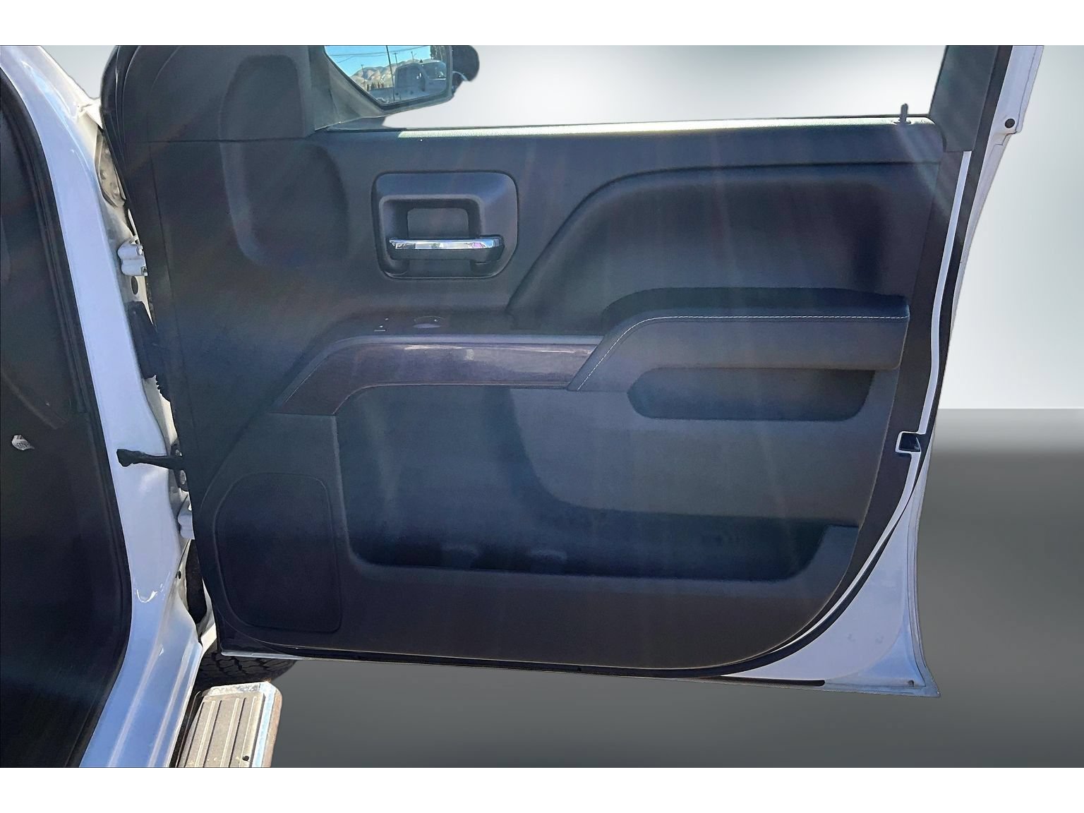 Used 2015 GMC Sierra 1500 SLE AWD/4WD image 29