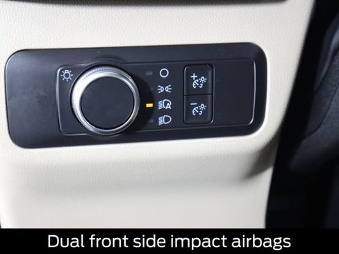 Certified 2022 Ford Escape SE image 38