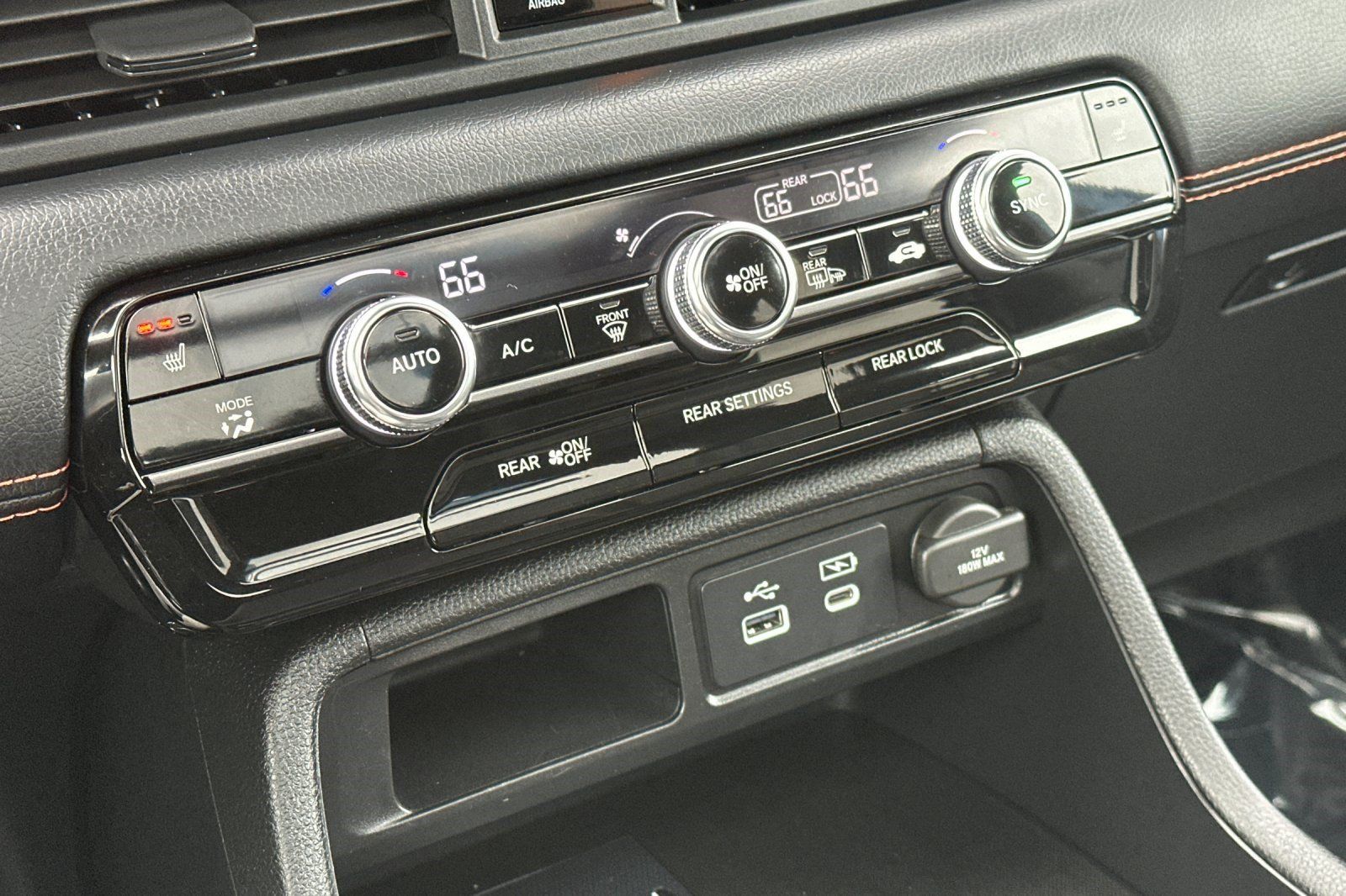 Used 2024 Honda Pilot TrailSport image 20