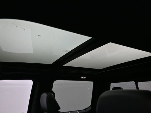 Used 2022 Ford F250 Lariat w/ Tremor Off-Road Package image 14