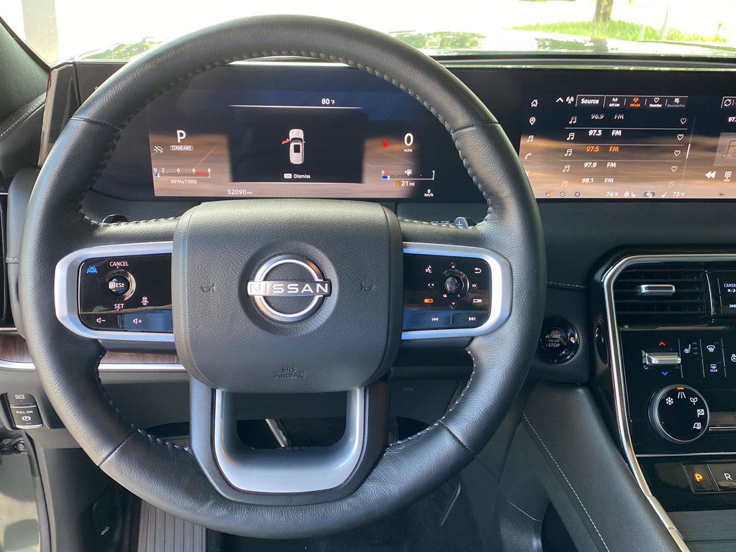 Certified 2025 Nissan Armada SL w/ Captain's Chari Seat Package RWD image 44