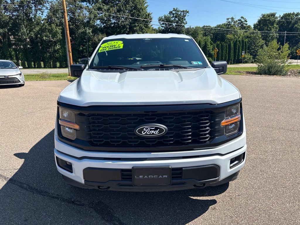 Used 2025 Ford F150 STX w/ STX Black Appearance Package AWD/4WD image 9