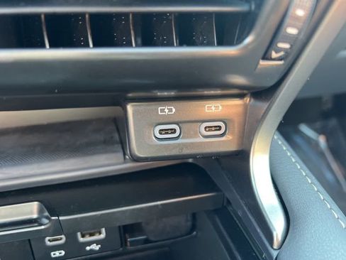 Used 2024 Lexus RX 350 AWD w/ Convenience Package image 17