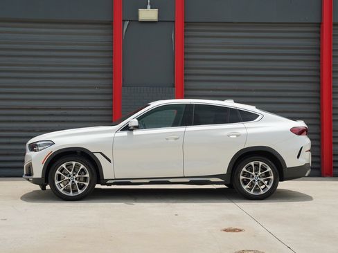 Used 2021 BMW X6 xDrive40i w/ Premium Package AWD/4WD image 8