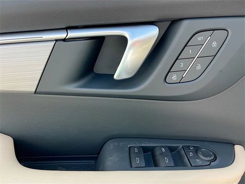 New 2026 Buick Enclave Preferred w/ Power Package image 13