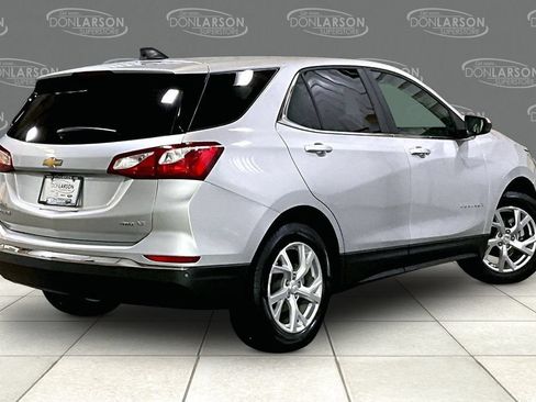 Used 2021 Chevrolet Equinox LT AWD/4WD image 10