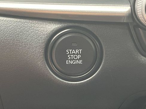 Certified 2025 MAZDA CX-30 AWD 2.5 S w/ Select Sport Pkg image 15