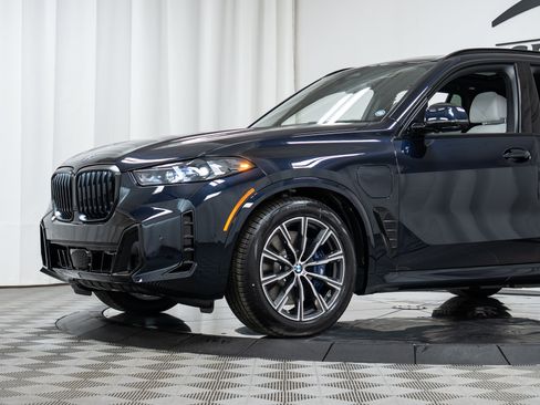 New 2026 BMW X5 xDrive50e w/ M Sport Package image 24
