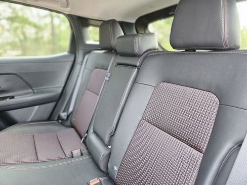 New 2026 Nissan Kicks SR w/ Cold Weather Package FWD image 27