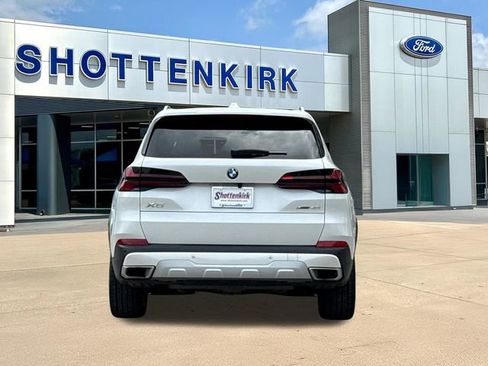 Used 2024 BMW X5 xDrive40i w/ Premium Package AWD/4WD image 7
