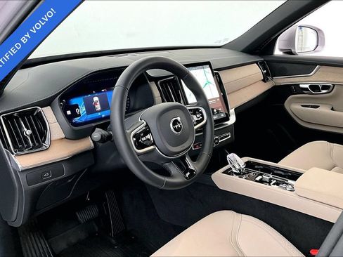 Certified 2026 Volvo XC90 B5 Plus w/ Protection Package Premier AWD/4WD image 16